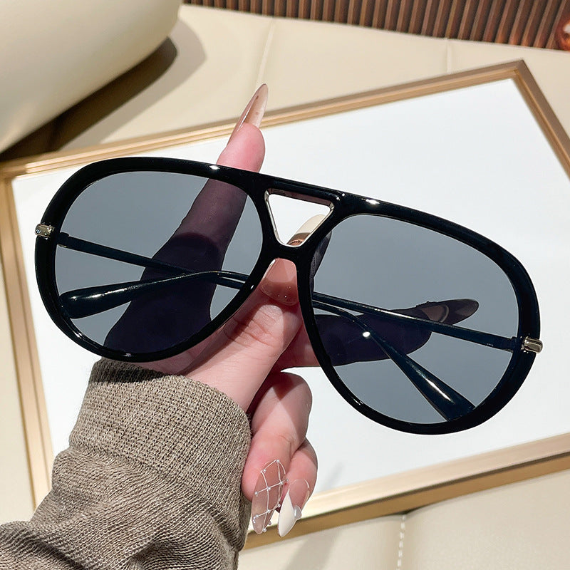 Retro Aviator Sunglasses with UV Protection