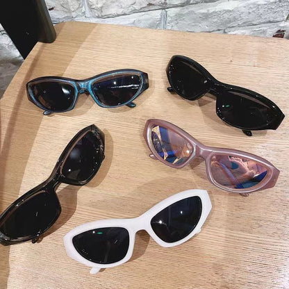 Heart-Shaped Purple Cat-Eye Sunglasses