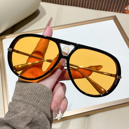Retro Aviator Sunglasses with UV Protection